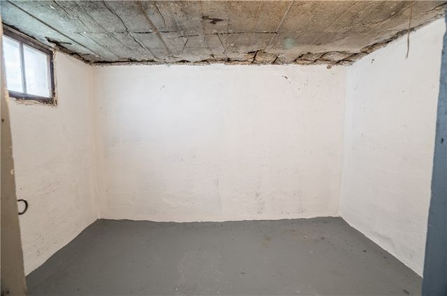 2061 Emerson Avenue, Dayton, OH 45406