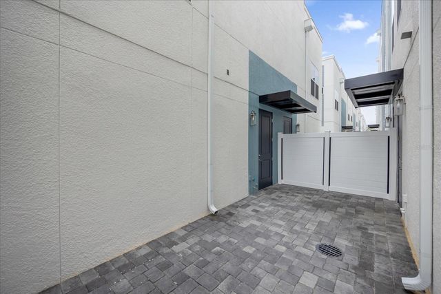 879 CITY WALK LANE, Oviedo, FL 32765