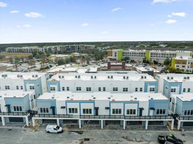 879 CITY WALK LANE, Oviedo, FL 32765