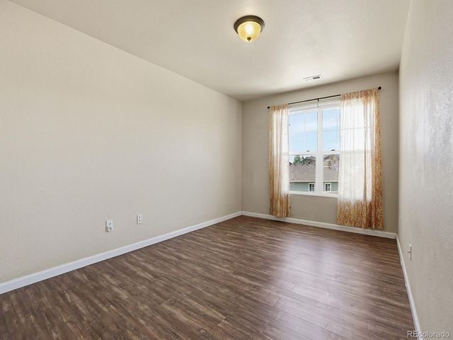 7243 S Millbrook Court E, Aurora, CO 80016