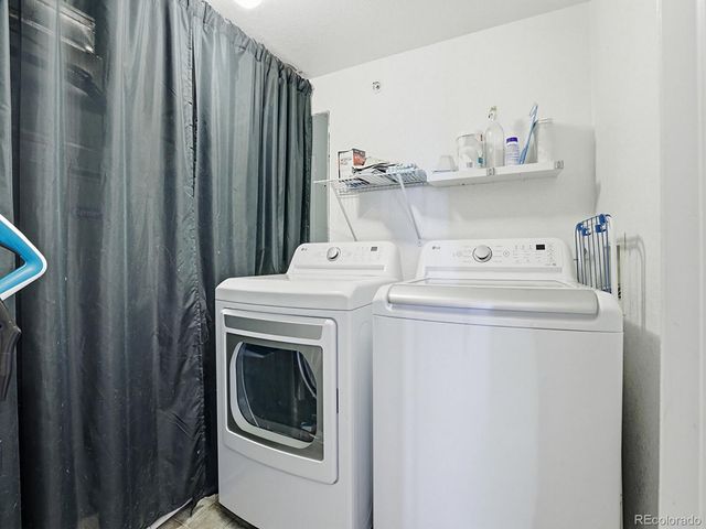 7243 S Millbrook Court E, Aurora, CO 80016