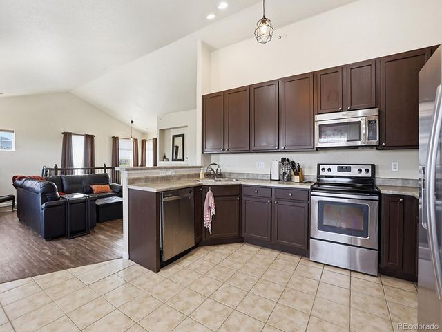 7243 S Millbrook Court E, Aurora, CO 80016