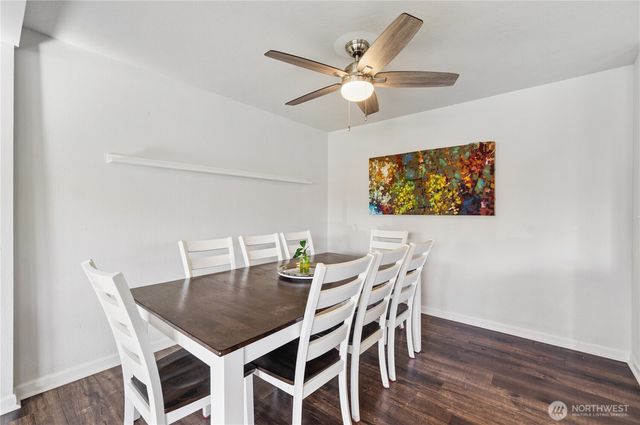 1317 47th Avenue E, Fife, WA 98424