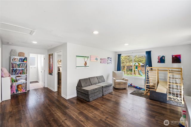 1317 47th Avenue E, Fife, WA 98424