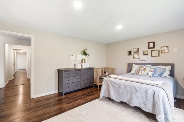 1317 47th Avenue E, Fife, WA 98424