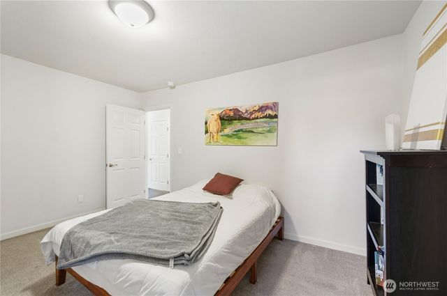 1317 47th Avenue E, Fife, WA 98424