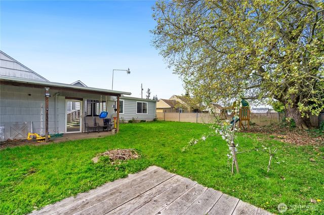 1317 47th Avenue E, Fife, WA 98424