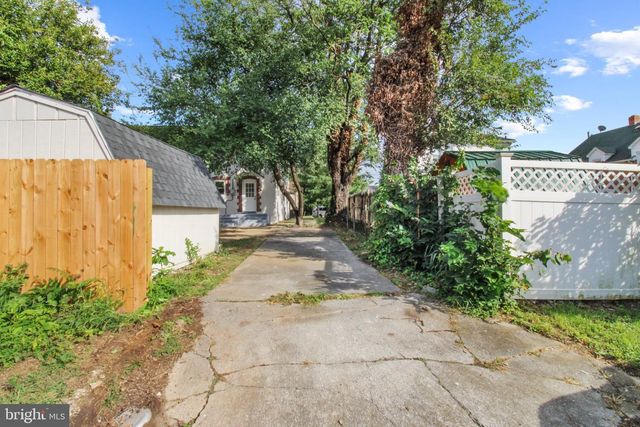 621 WATSON AVE, Winchester, VA 22601