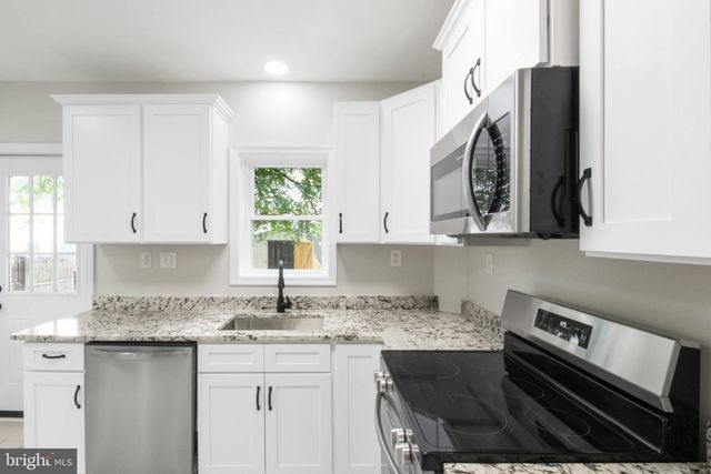 621 WATSON AVE, Winchester, VA 22601