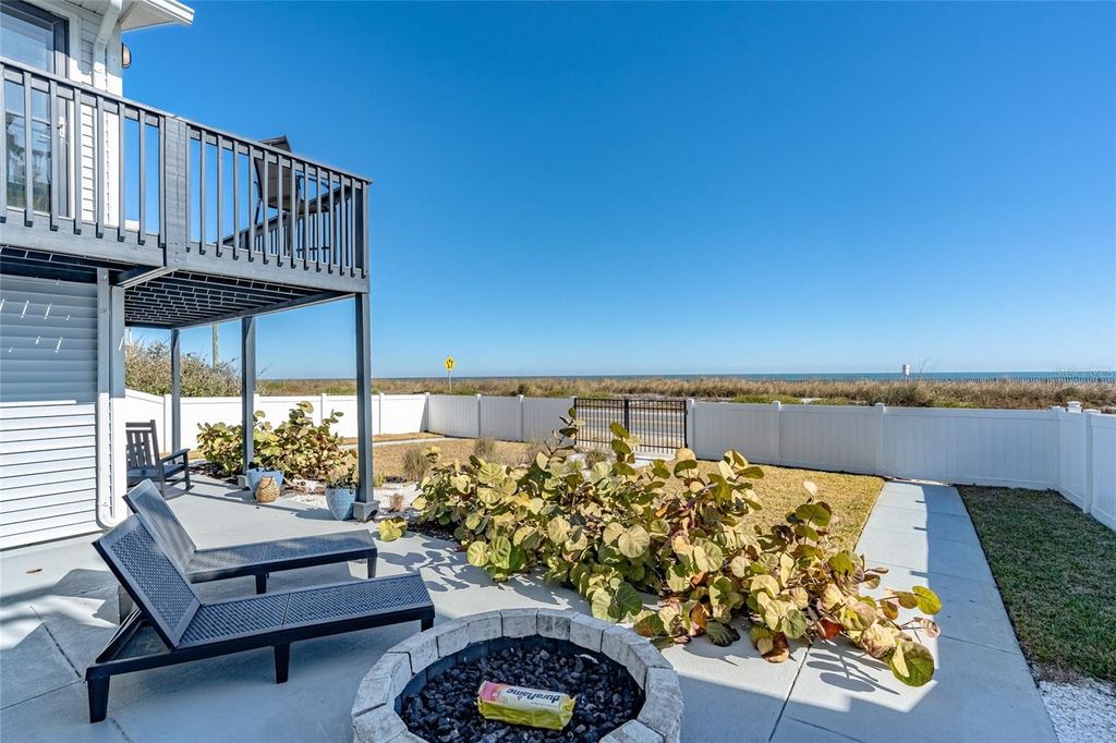 Image 41 of property listing at 1604 S OCEAN SHORE BOULEVARD, Flagler Beach, FL 32136