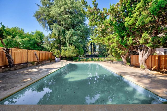 1190 Emory Street, San Jose, CA 95126