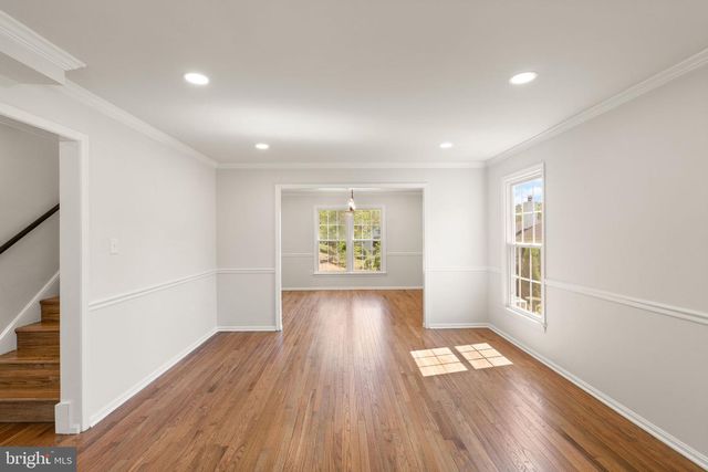 6121 WINNEPEG DR, Burke, VA 22015