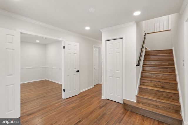 6121 WINNEPEG DR, Burke, VA 22015