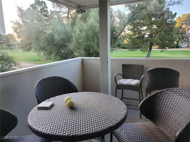 746 Oakmont Avenue 706, Las Vegas, NV 89109