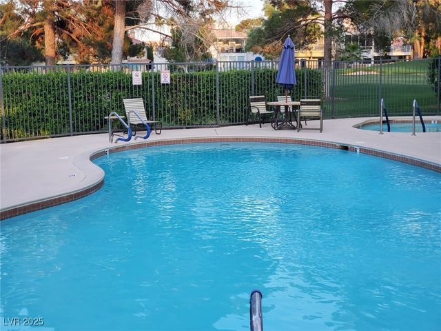 746 Oakmont Avenue 706, Las Vegas, NV 89109