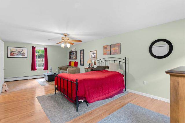 70 South Bow Road, Hooksett, NH 03106