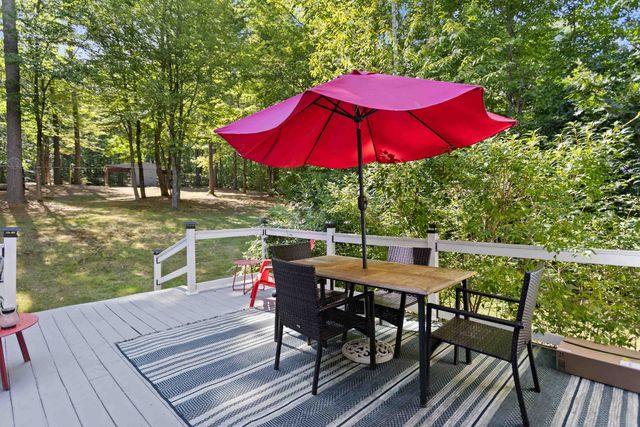 70 South Bow Road, Hooksett, NH 03106