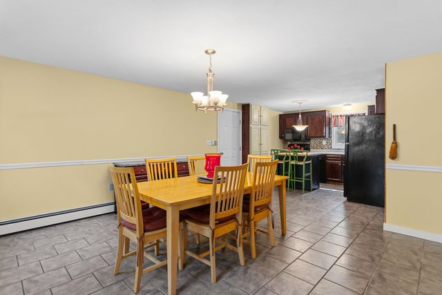70 South Bow Road, Hooksett, NH 03106