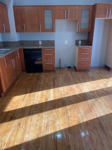 8263 Merrill Street, Detroit, MI 48202