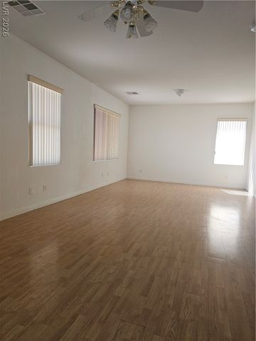 8075 Lapis Harbor Avenue, Las Vegas, NV 89117