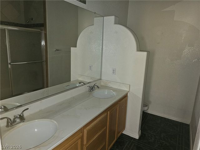 8075 Lapis Harbor Avenue, Las Vegas, NV 89117