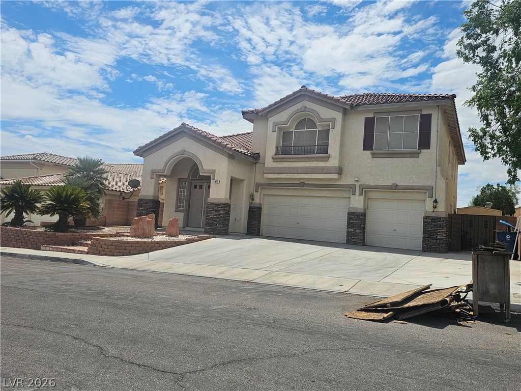 8075 Lapis Harbor Avenue, Las Vegas, NV 89117