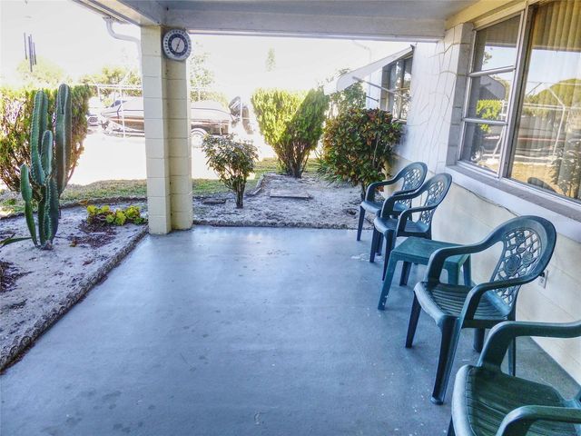 307 STANLEY AVENUE, Frostproof, FL 33843