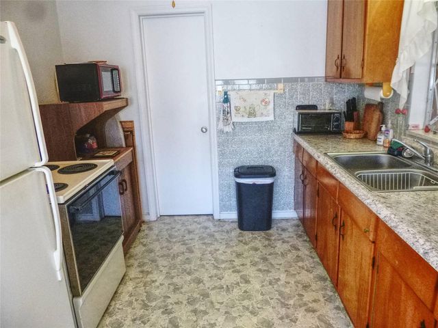 307 STANLEY AVENUE, Frostproof, FL 33843