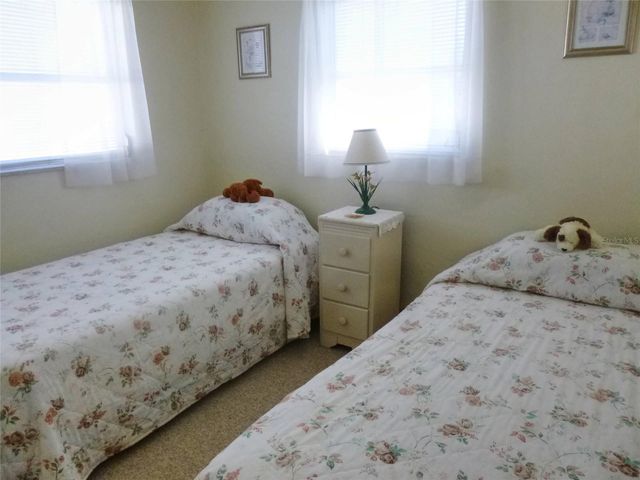 307 STANLEY AVENUE, Frostproof, FL 33843