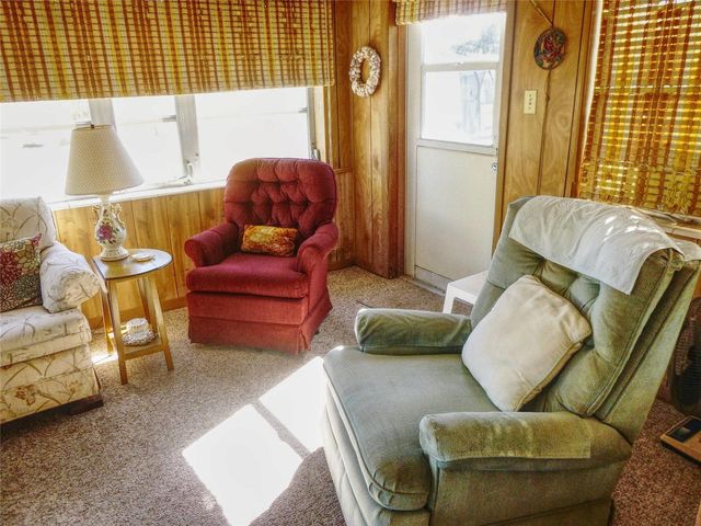 307 STANLEY AVENUE, Frostproof, FL 33843