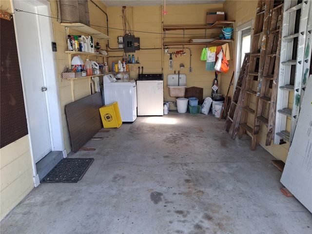 307 STANLEY AVENUE, Frostproof, FL 33843