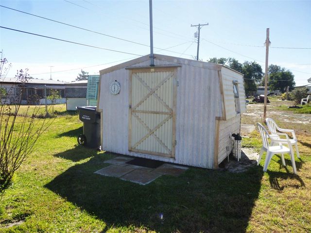 307 STANLEY AVENUE, Frostproof, FL 33843