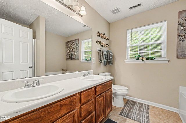 5 Flatford Court, Durham, NC 27704