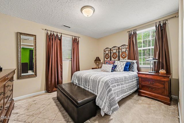 5 Flatford Court, Durham, NC 27704