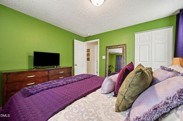 5 Flatford Court, Durham, NC 27704