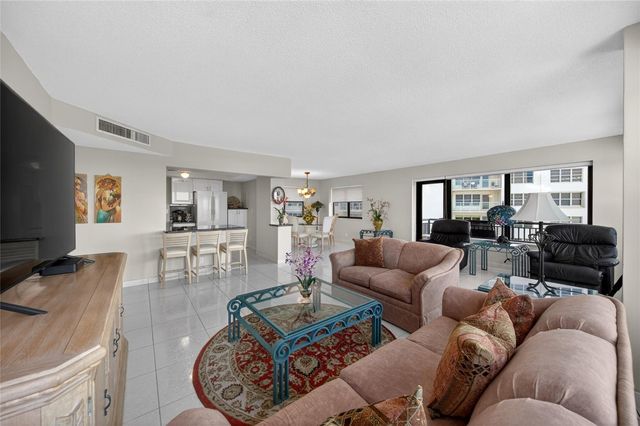 3800 Galt Ocean Drive 511, Fort Lauderdale, FL 33308