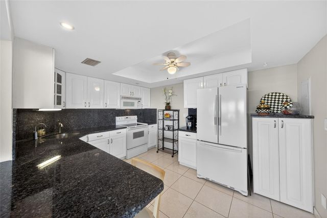 3800 Galt Ocean Drive 511, Fort Lauderdale, FL 33308