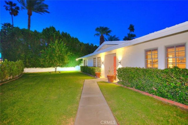 1261 Linda Vista, Palm Springs, CA 92262