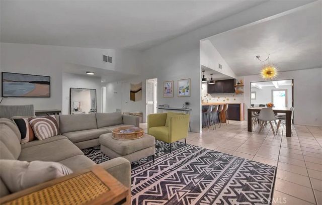 1261 Linda Vista, Palm Springs, CA 92262