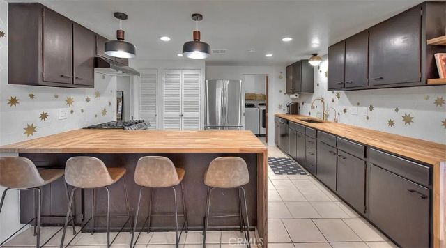 1261 Linda Vista, Palm Springs, CA 92262