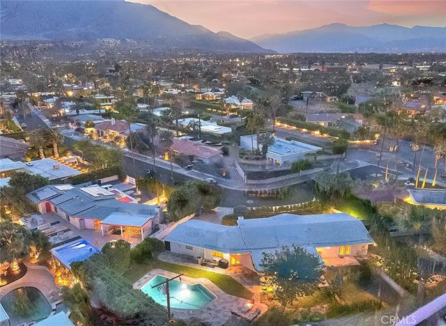 1261 Linda Vista, Palm Springs, CA 92262