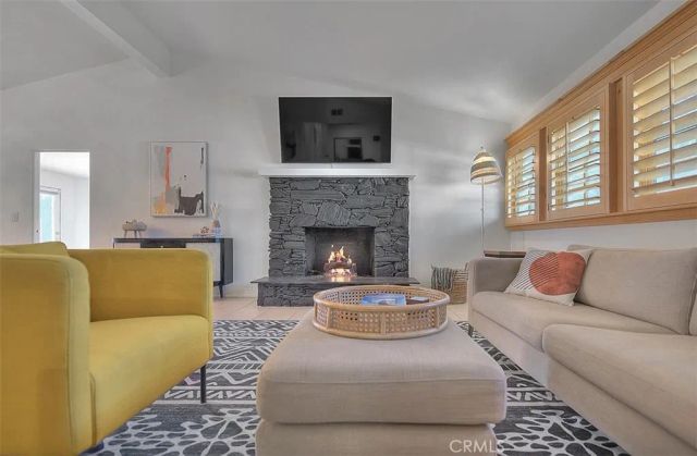 1261 Linda Vista, Palm Springs, CA 92262