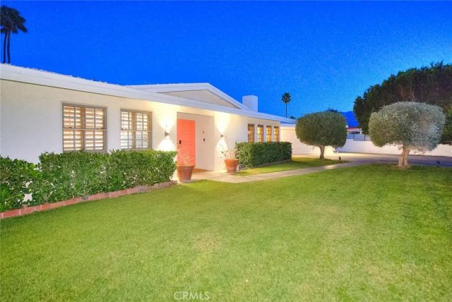 1261 Linda Vista, Palm Springs, CA 92262