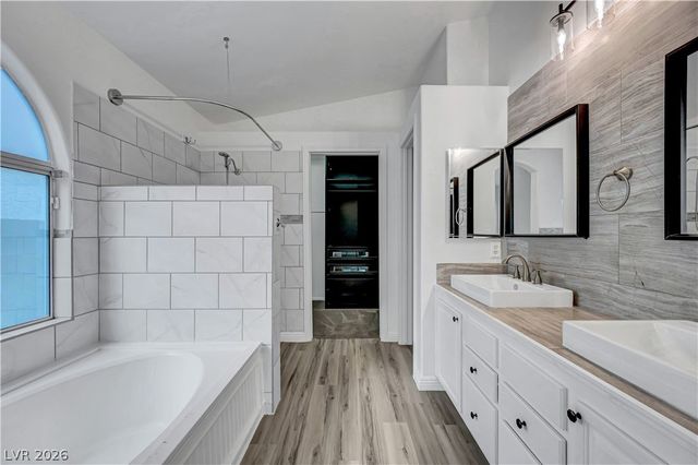 7213 Elite Court, Las Vegas, NV 89129