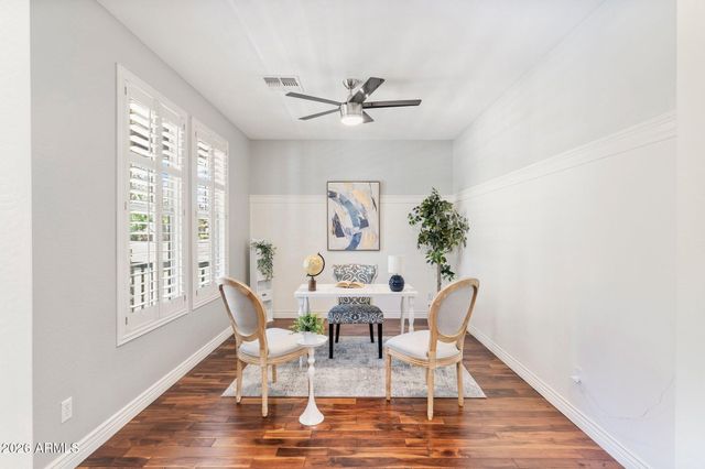 3822 E COMSTOCK Drive, Gilbert, AZ 85296