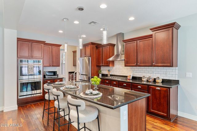 3822 E COMSTOCK Drive, Gilbert, AZ 85296
