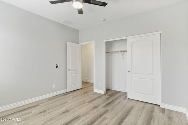 3822 E COMSTOCK Drive, Gilbert, AZ 85296