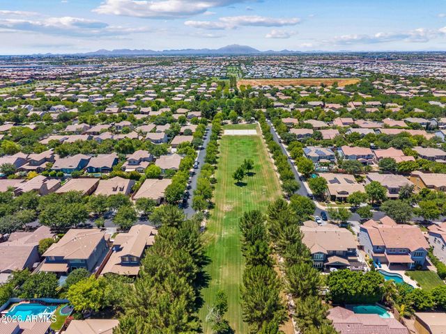 3822 E COMSTOCK Drive, Gilbert, AZ 85296