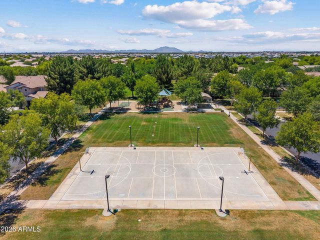 3822 E COMSTOCK Drive, Gilbert, AZ 85296