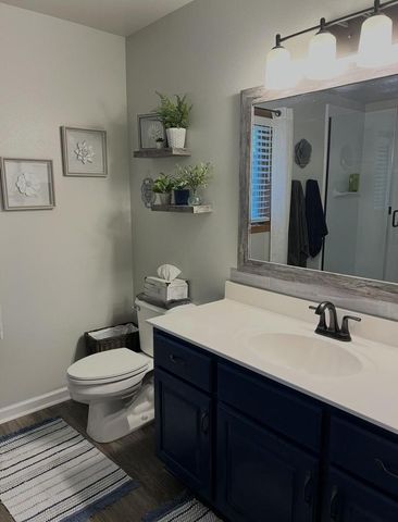 608 Fairfield WAY, Waukesha, WI 53188